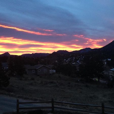The Golden Leaf Inn Estes Park Bagian luar foto