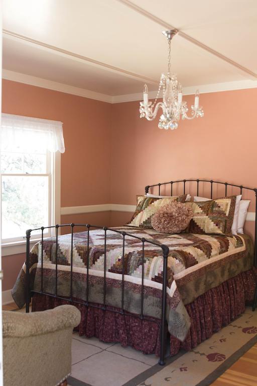 The Golden Leaf Inn Estes Park Ruang foto